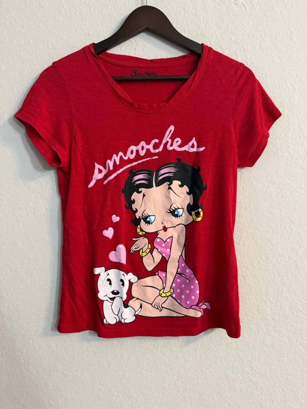 Betty Boop “Smooches” Red Short Sleeve Sleepwear Shirt with Pink Graphic